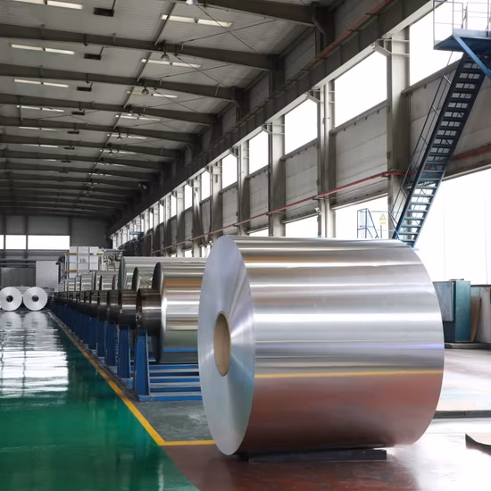 工場出荷時の価格小型家庭用ロール 1235 3003 3004 8011 8079 O 塗料容器用食品グレードのホイル紙のジャンボ ロール 9-200 ミクロンのアルミニウム/包装用アルミニウムホイル